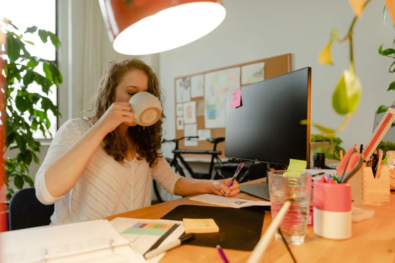 Hustle Is Overrated: What Your Creative Work Actually Needs Is Your Full Attention